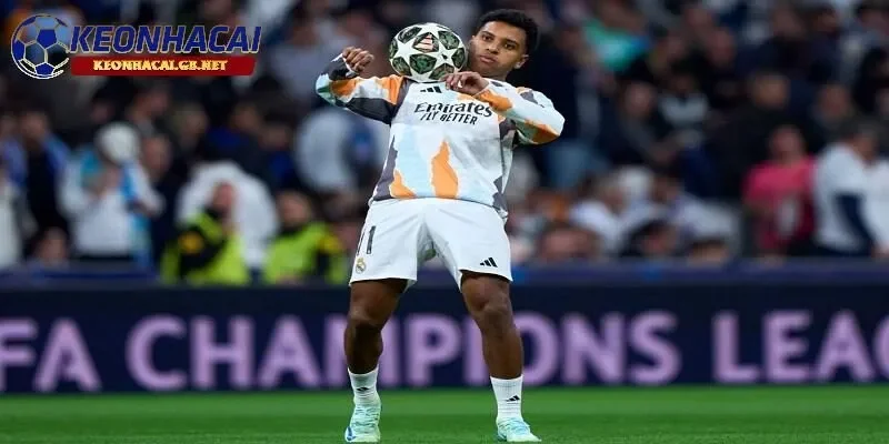 Real Madrid thét giá cho những đội bóng nào muốn sở hữu Rodrygo Real Madrid thét giá cho những đội bóng nào muốn sở hữu Rodrygo